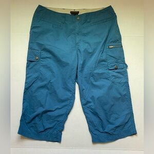 Royal Robbins Hiking/Outdoors Wide Leg Cargo Capris